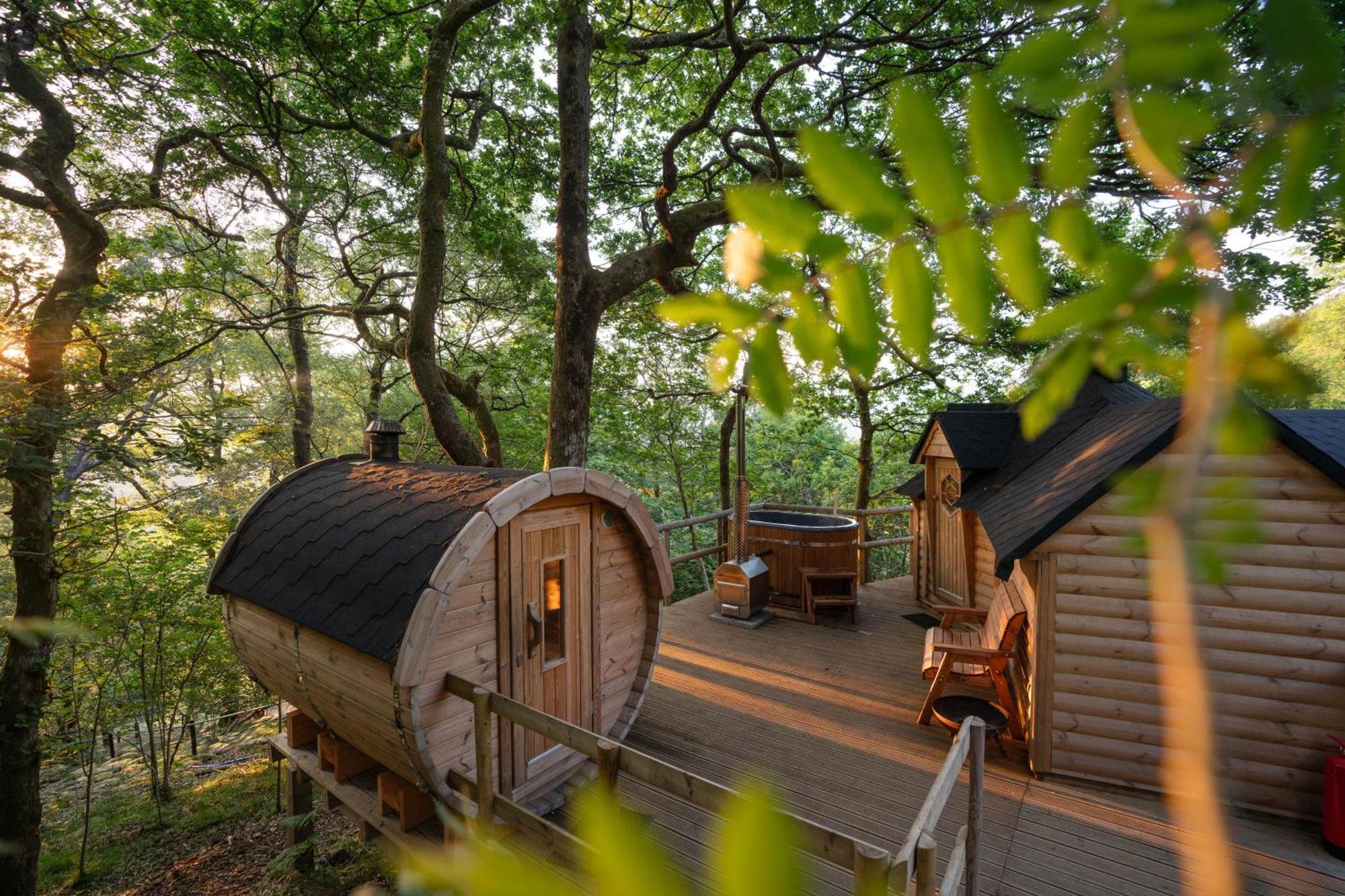 Chestnut Tree House With Hot Tub & Sauna Barmouth Eksteriør bilde