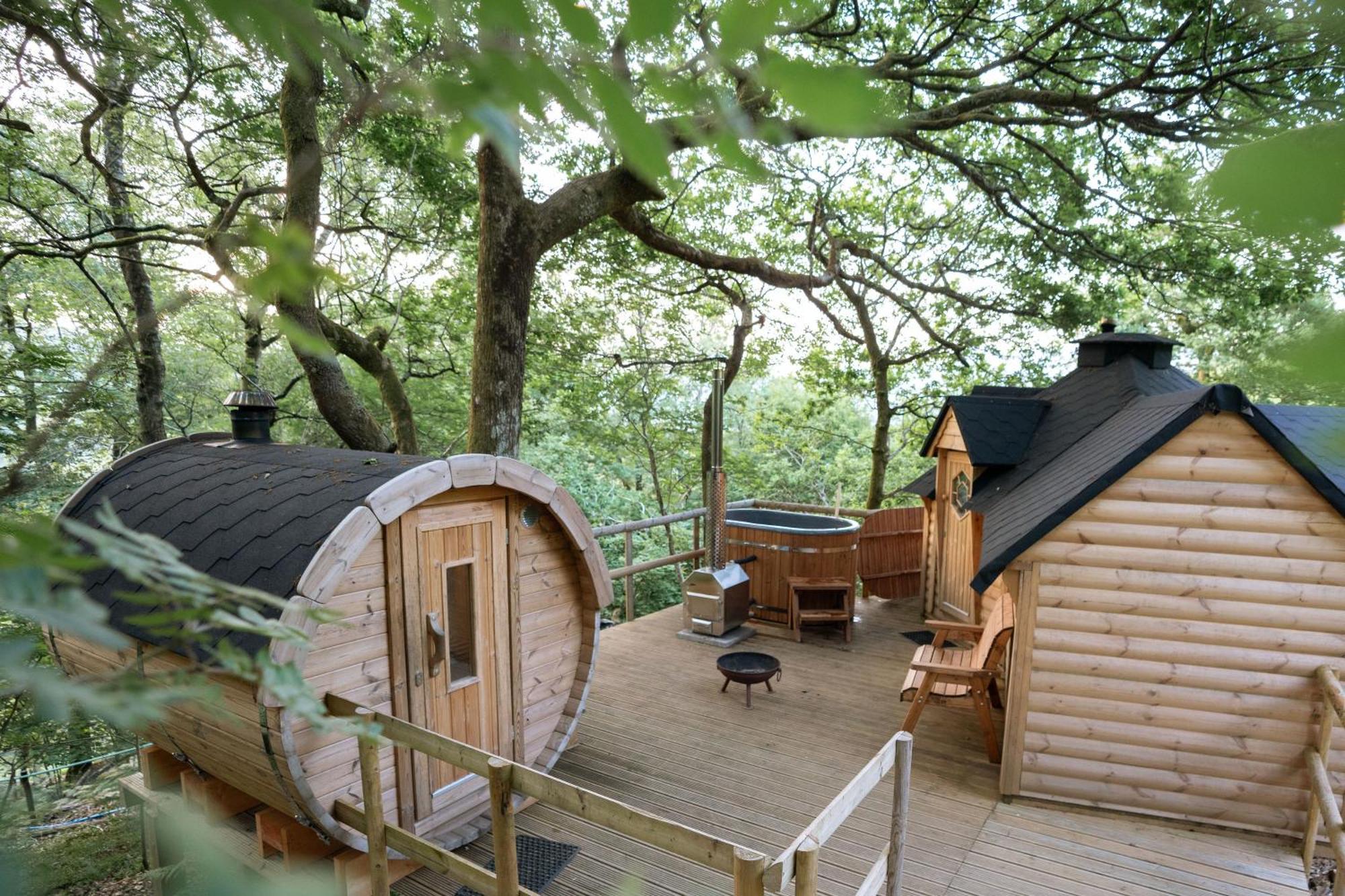 Chestnut Tree House With Hot Tub & Sauna Barmouth Eksteriør bilde