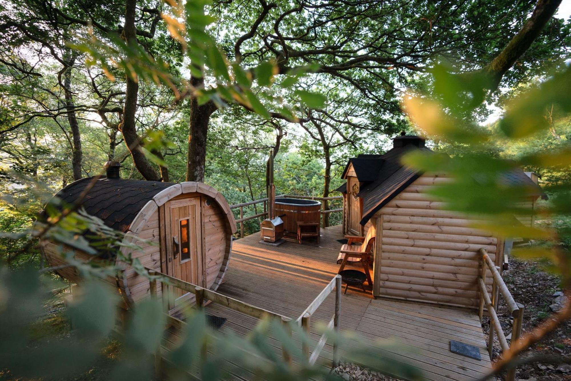 Chestnut Tree House With Hot Tub & Sauna Barmouth Eksteriør bilde