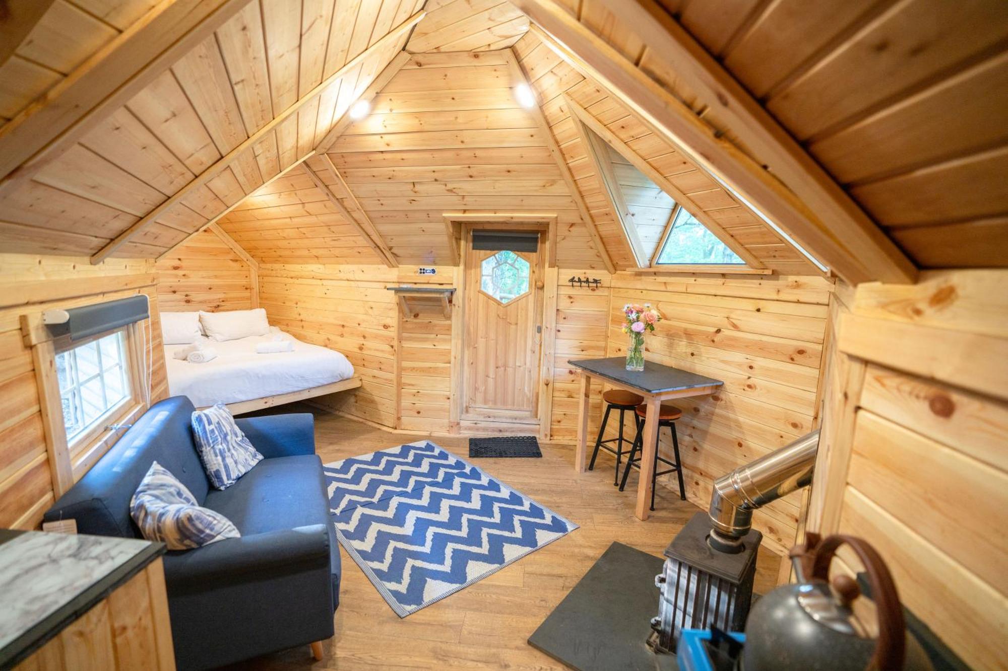 Chestnut Tree House With Hot Tub & Sauna Barmouth Eksteriør bilde